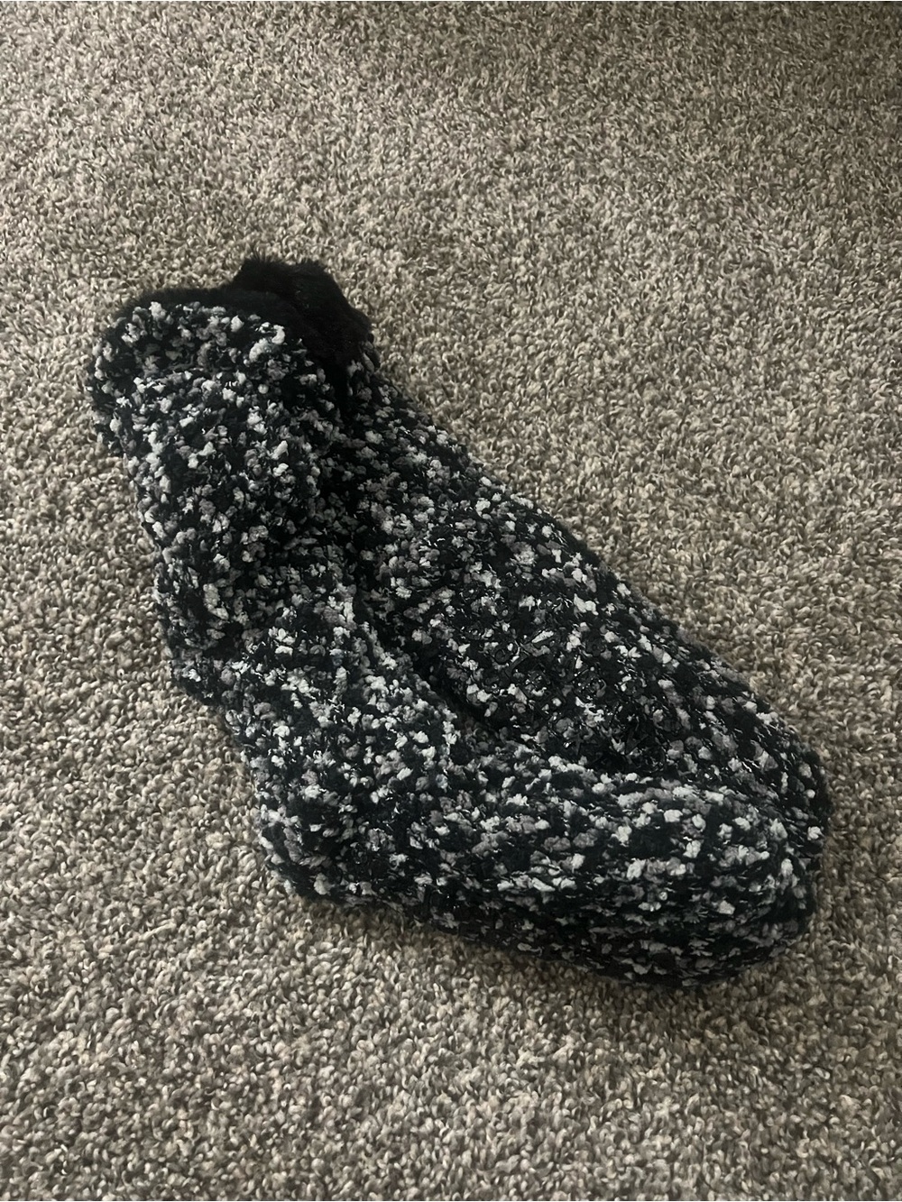 Cozy Black & White Bouclé Slipper Socks